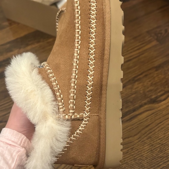 UGG ULTRA MINI ALPINE BOOTS (BRAND NEW) - Picture 5 of 11